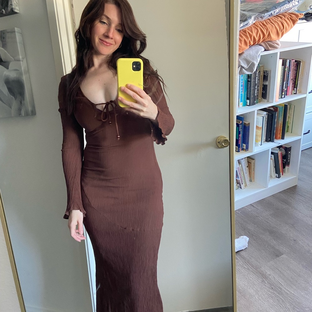 Elegant Brown Long Sleeve Dress